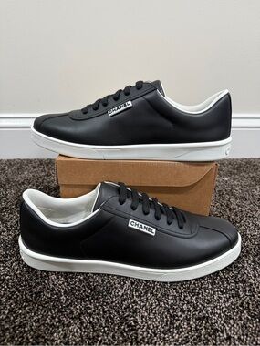 Chanel CC logo Calfskin Leather Uniform Black Sneakers